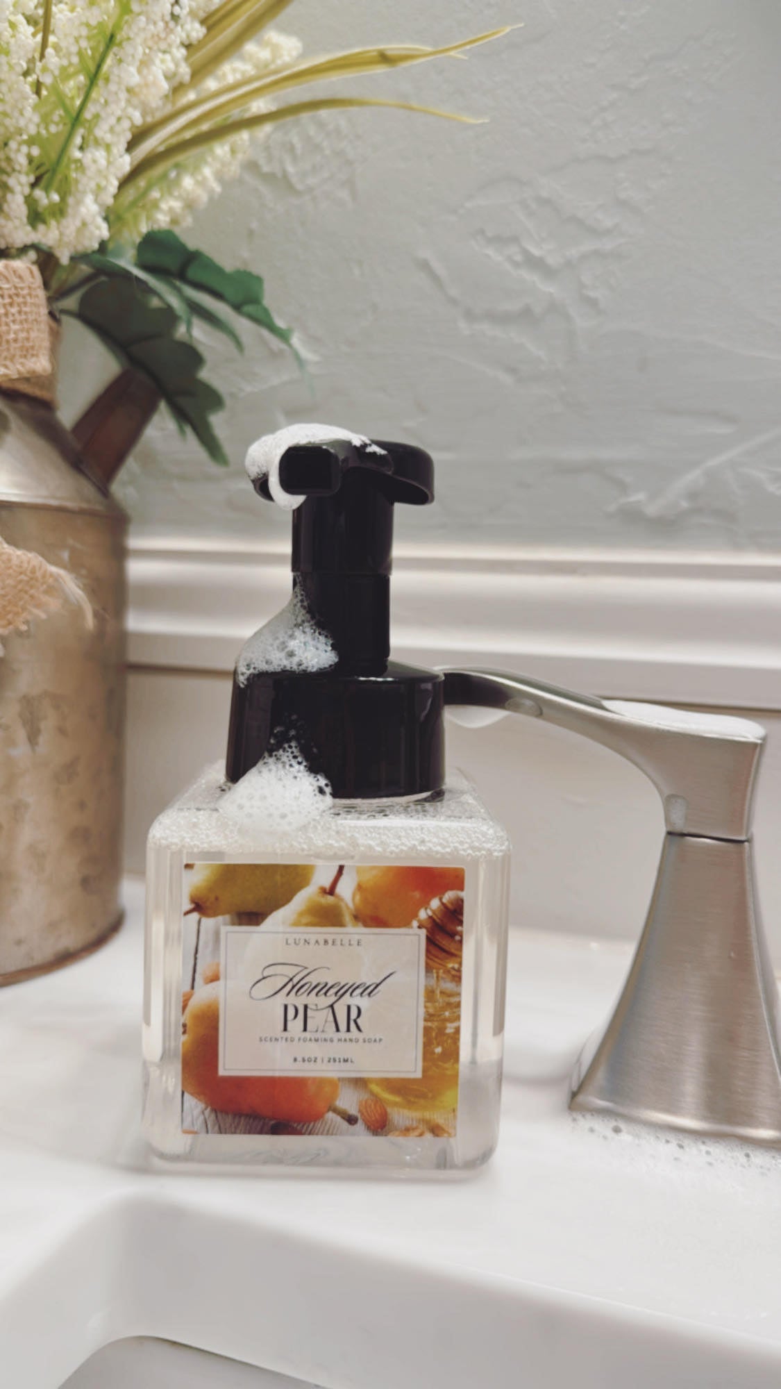 Honeyed Pear Foaming Hand Soap, 8.5 OZ. – Gentle & Clean Cleanser