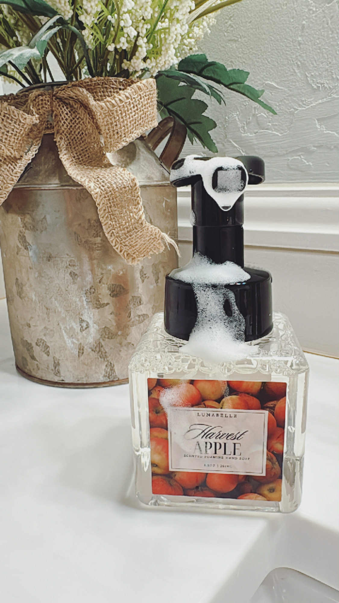 Harvest Apple Foaming Hand Soap, 8.5 OZ. – Gentle & Clean Cleanser